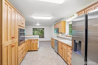 720 Ostrander Rd, Kelso, WA 98626 - Photo 18