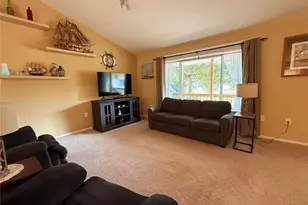 367 S Wynoochee Dr, Ocean Shores, WA 98569 - Photo 6