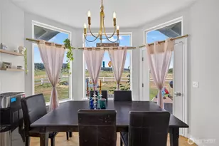 130 W Crescent Harbor Rd, Oak Harbor, WA 98277 - Photo 16