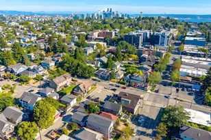 2414 Queen Anne Ave N, Seattle, WA 98119 - Photo 28