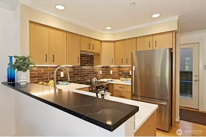 2502 N 50th Street #103, Seattle, WA 98103 - Photo 6