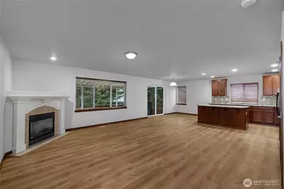 8512 205th Street Ct E, Spanaway, WA 98387 - Photo 6