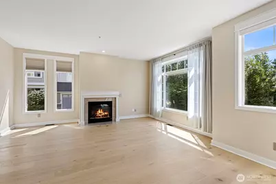 11899 SE 4th Place #603, Bellevue, WA 98005 - Photo 4
