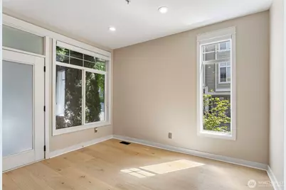 11899 SE 4th Place #603, Bellevue, WA 98005 - Photo 10