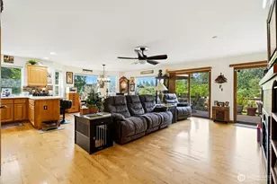 20101 330th Ave NE, Duvall, WA 98019 - Photo 4
