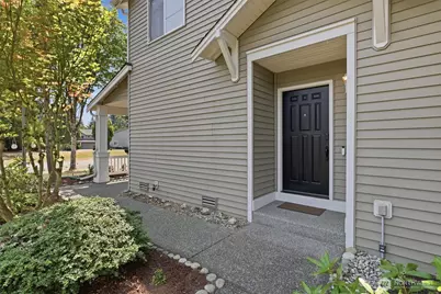 17427 92nd Avenue NE, Bothell, WA 98011 - Photo 2