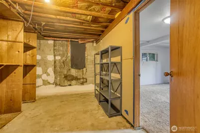 11826 NE Manzanita Lane, Bainbridge Island, WA 98110 - Photo 22