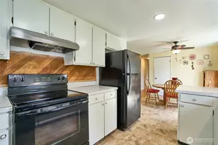 17120 6th Ave E, Spanaway, WA 98387 - Photo 8