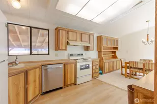 28000 NE 142nd Pl, Duvall, WA 98019 - Photo 6