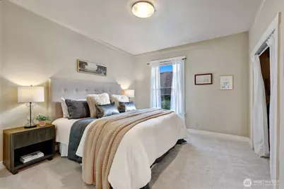 1636 N 54th Street, Seattle, WA 98103 - Photo 12