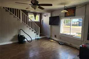 610 Lake St SE, Ilwaco, WA 98624 - Photo 4