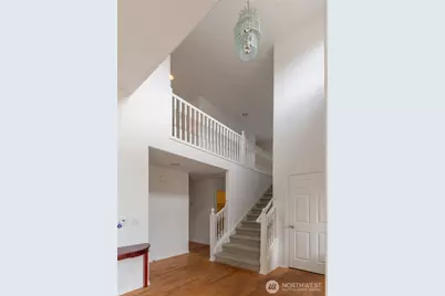 2021 Hoquiam Avenue NE, Renton, WA 98059 - Photo 2