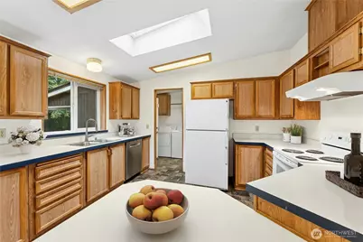 16206 59th Avenue SE, Snohomish, WA 98296 - Photo 10