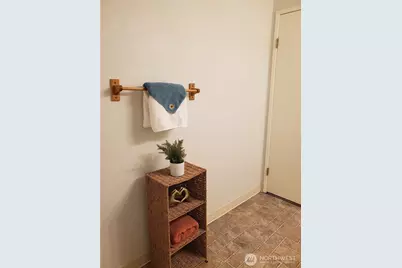 5300 Harbour Pointe Boulevard #303-D, Mukilteo, WA 98275 - Photo 14