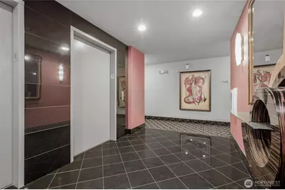1125 E Olive Street #604, Seattle, WA 98122 - Photo 32