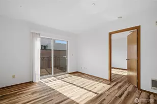1125 E Olive St, Seattle, WA 98122 - Photo 18