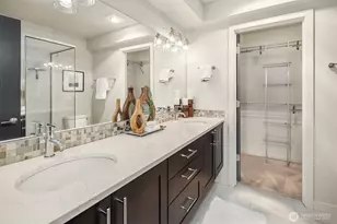 419 N 50th St, Seattle, WA 98103 - Photo 18