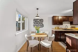 734 N 94th St, Seattle, WA 98103 - Photo 12