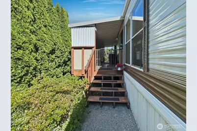 6006 Portal Way #C, Ferndale, WA 98248 - Photo 2