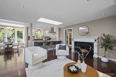 15611 SE 24th Street, Bellevue, WA 98008 - Photo 2
