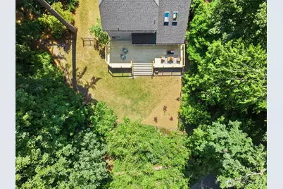 10109 NE Knight Road, Bainbridge Island, WA 98110 - Photo 34