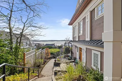 604 W Kinnear Place, Seattle, WA 98119 - Photo 28