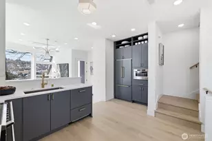 2010 Fairview Ave E, Seattle, WA 98102 - Photo 10