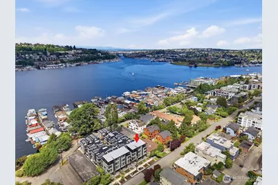 2010 Fairview Avenue E #A, Seattle, WA 98102 - Photo 32