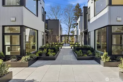 2010 Fairview Avenue E #A, Seattle, WA 98102 - Photo 36