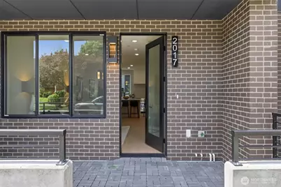 2017 Minor Avenue E, Seattle, WA 98102 - Photo 6