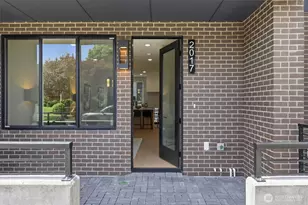 2017 Minor Ave E, Seattle, WA 98102 - Photo 6