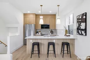 2012 Fairview Ave E, Seattle, WA 98102 - Photo 6