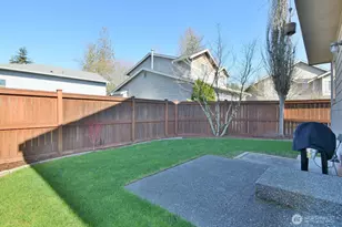 18711 10th Ave SE, Bothell, WA 98012 - Photo 16