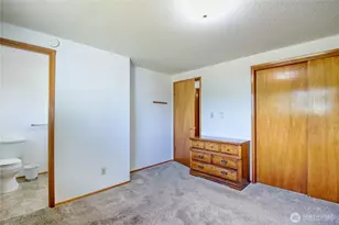 1907 Sparrs Ln, Burlington, WA 98233 - Photo 18