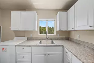 860 S Nancy Ave, East Wenatchee, WA 98802 - Photo 4
