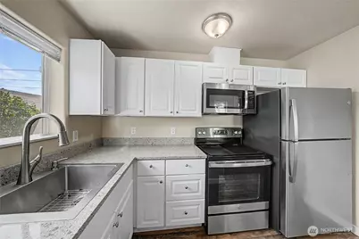 860 S Nancy Avenue, East Wenatchee, WA 98802 - Photo 6