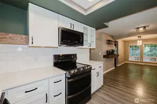 7629 Oak Park Dr NW, Bremerton, WA 98311 - Photo 10