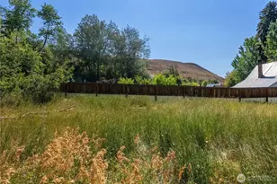 618 Filer Ave, Winthrop, WA 98862 - Photo 8