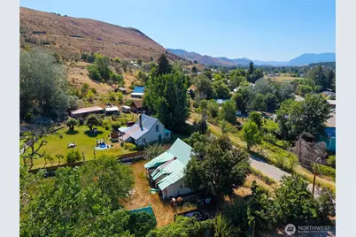 618 Filer Avenue, Winthrop, WA 98862 - Photo 18