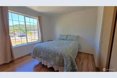 128 Berggren Road N, Eatonville, WA 98328 - Photo 18