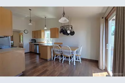 128 Berggren Road N, Eatonville, WA 98328 - Photo 8