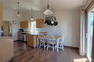128 Berggren Rd N, Eatonville, WA 98328 - Photo 8