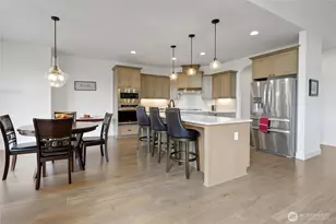 7901 Connells Prairie Rd E, Bonney Lake, WA 98391 - Photo 20