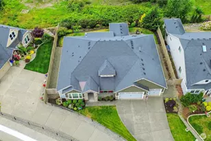 7901 Connells Prairie Rd E, Bonney Lake, WA 98391 - Photo 14