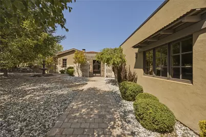 310 Paintbrush Road, Chelan, WA 98816 - Photo 2