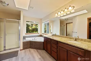 14611 46th Ave SE, Bothell, WA 98012 - Photo 16