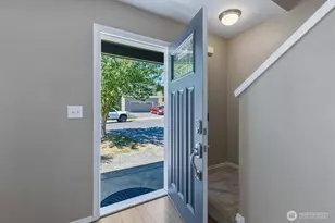 16501 NE 12th Ct, Ridgefield, WA 98642 - Photo 4