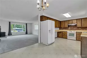 10074 SE 213th Pl, Kent, WA 98031 - Photo 8