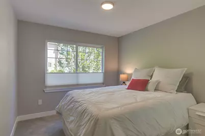3500 E Lake Sammamish Parkway SE #2-105, Sammamish, WA 98075 - Photo 32