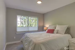 3500 E Lake Sammamish Pkwy SE, Sammamish, WA 98075 - Photo 32